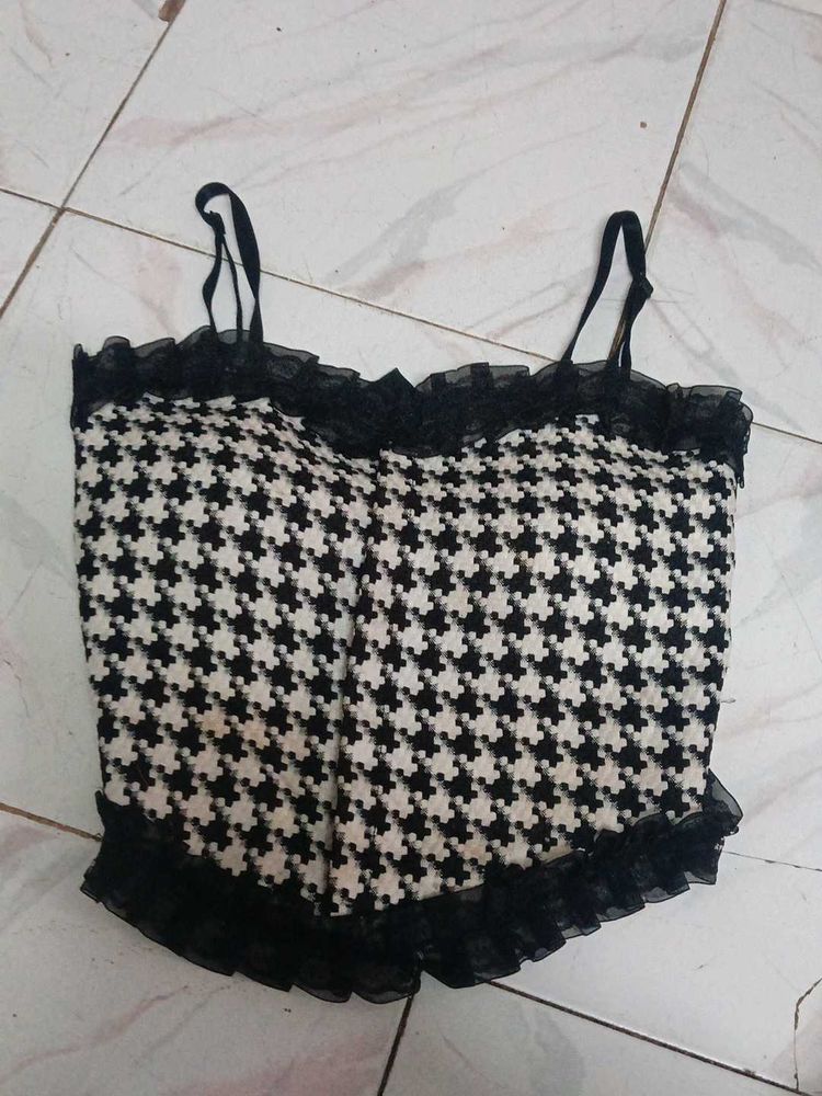 Houndstooth Crop Top