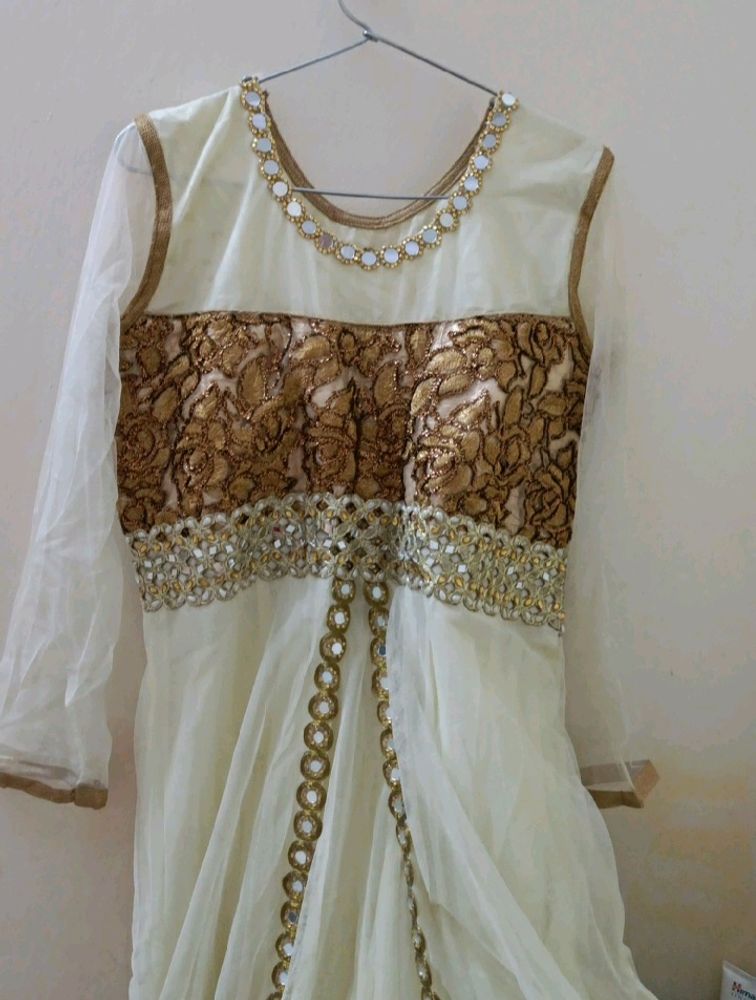 Diwali Sale--White Anaarkali Suit