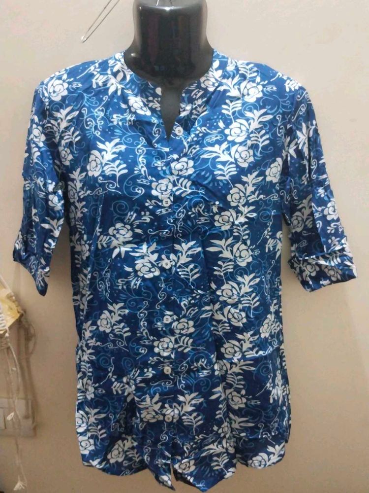 🎉SALE‼️Floral Formal Top
