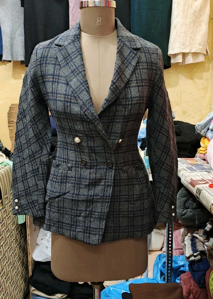 Checkered Blazer - Stylish &amp; Chic