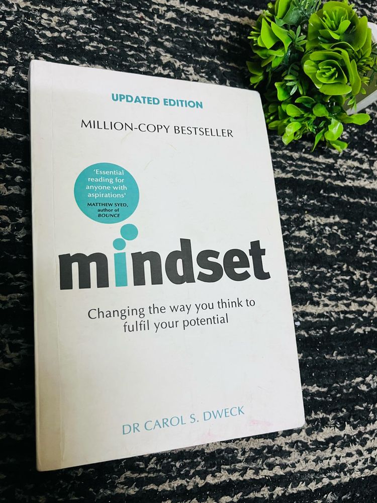 Mindset Book By Dr Carol S. Dweck