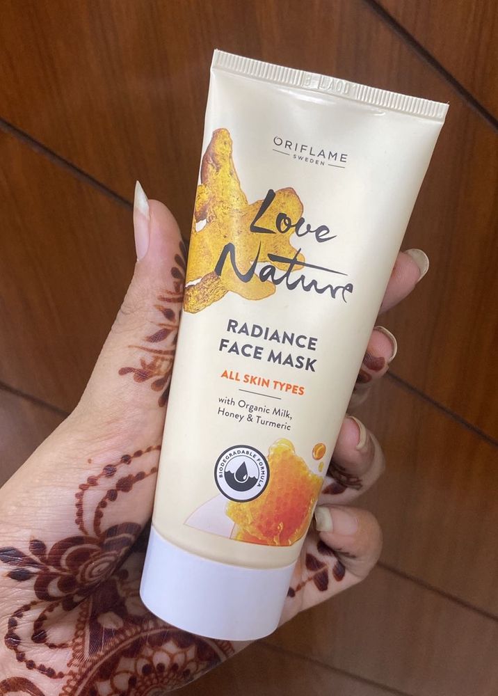 Oriflame Radiance Face Mask