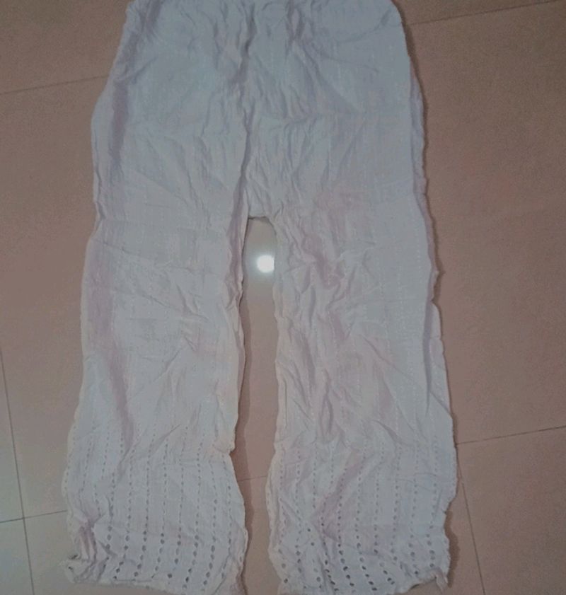 White Plazo