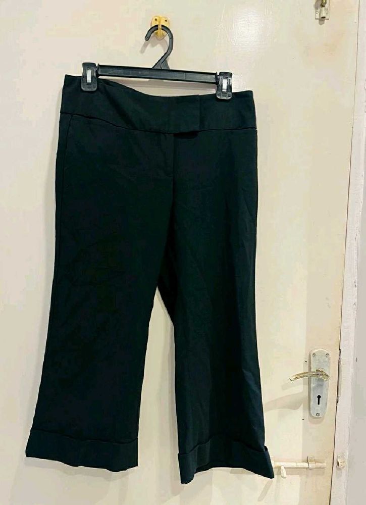 Beautiful Black Capri Pants