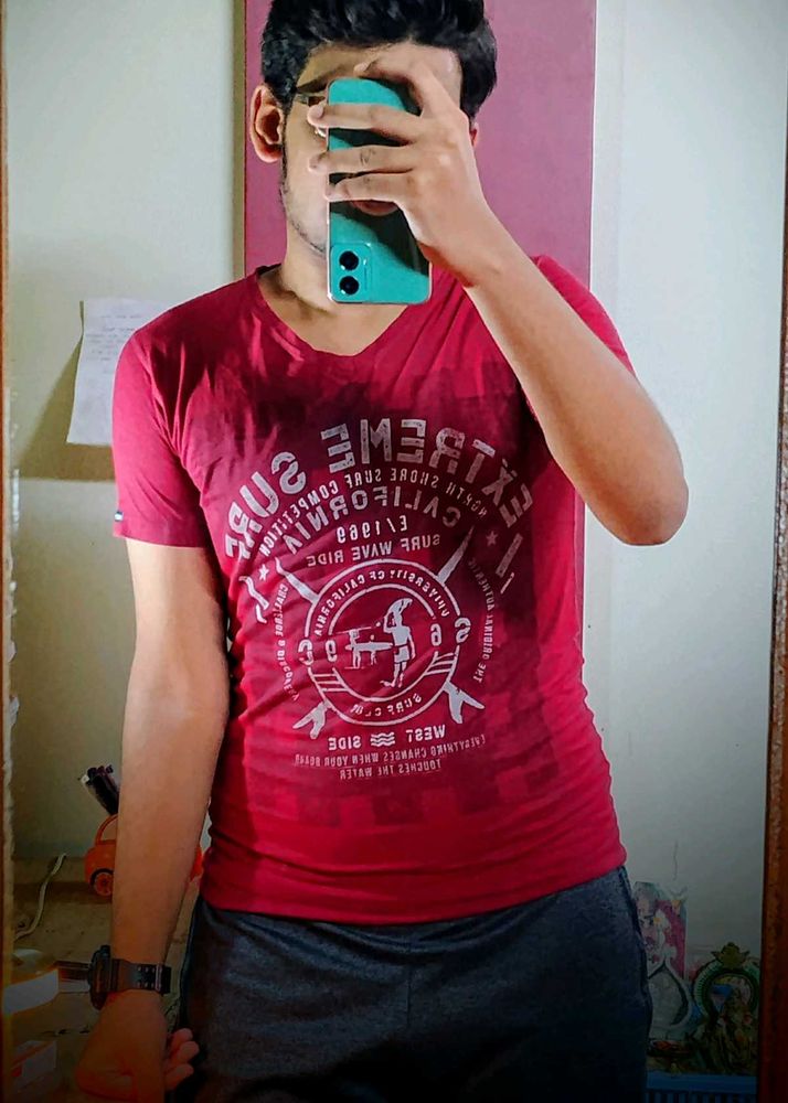 Maroon T-Shirt For Men/Boys ⭕