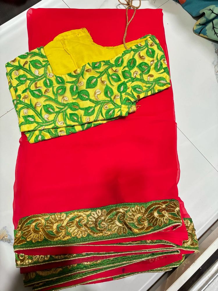 Beautiful Border Lace Saree