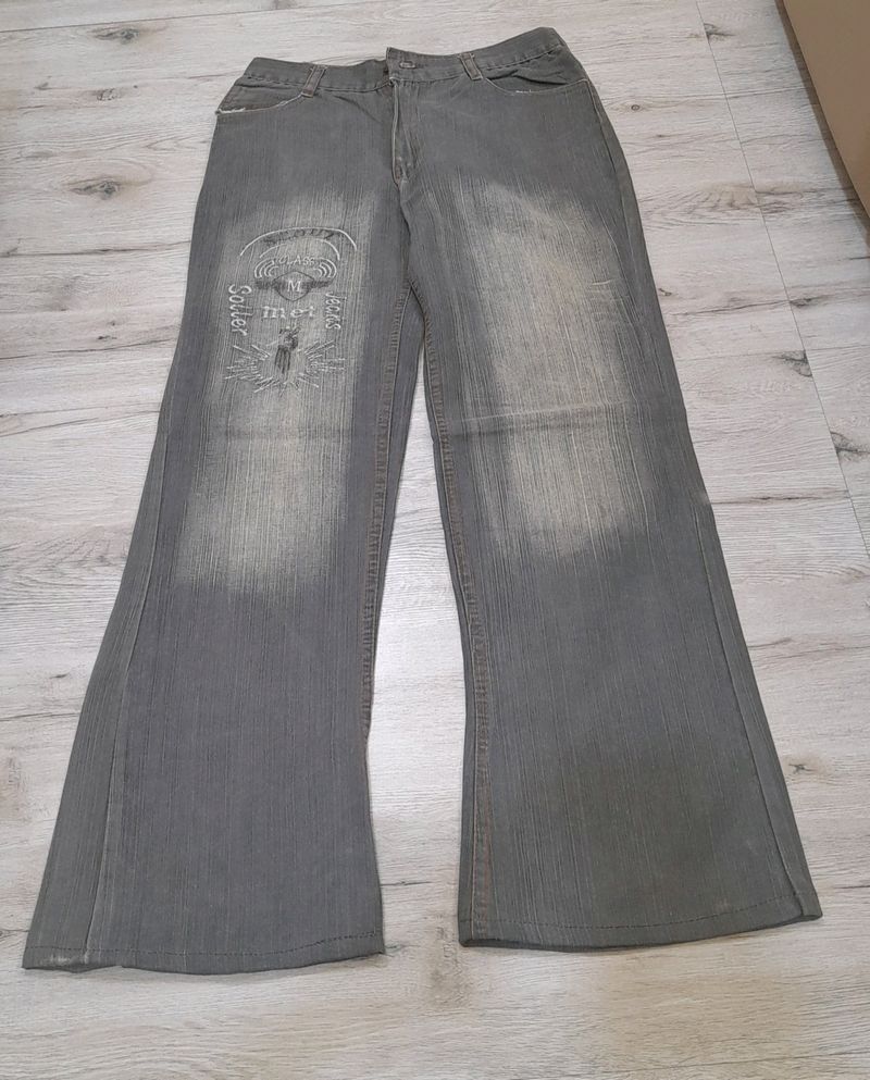 HT Bootcut Jean&#39;s Size 32 SH0062