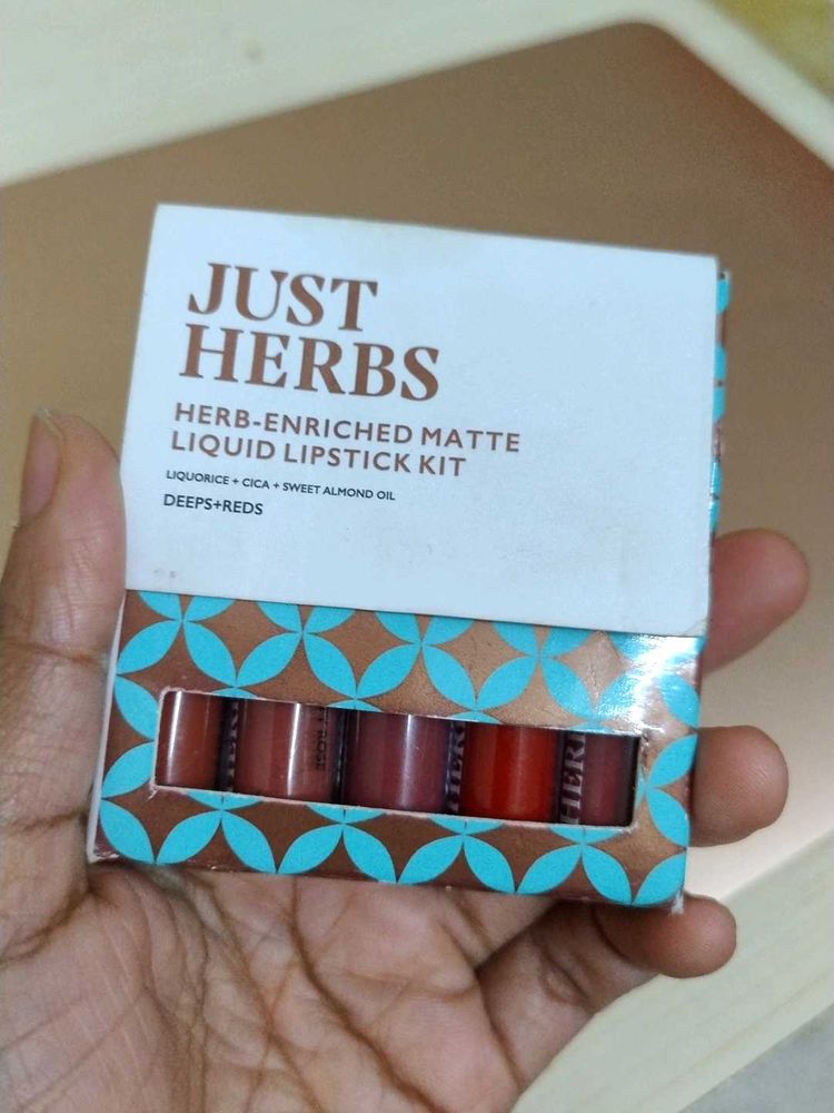 Price Reduced 🔥349/- Only🔥Herbal Lipstick Set Of