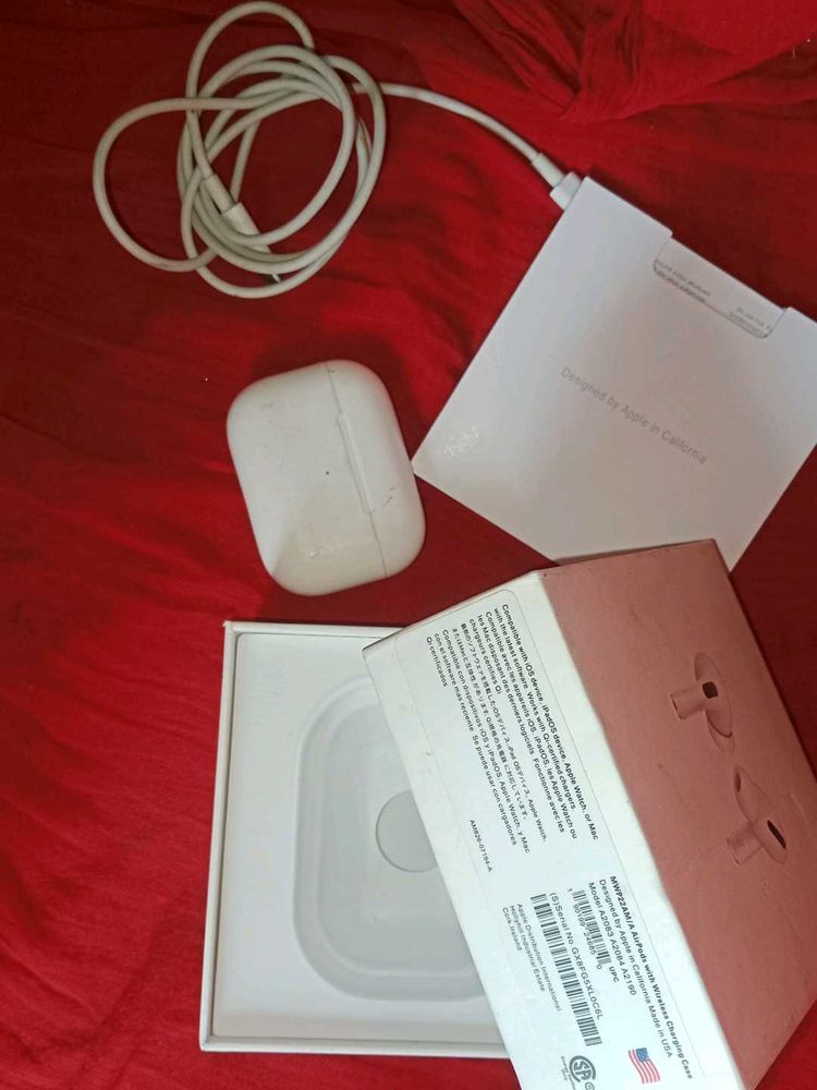 Apple AirPods Pro (2nd generation)