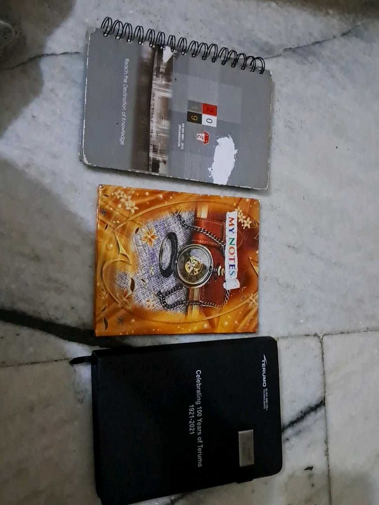 3 Sets Of Diary 🤍