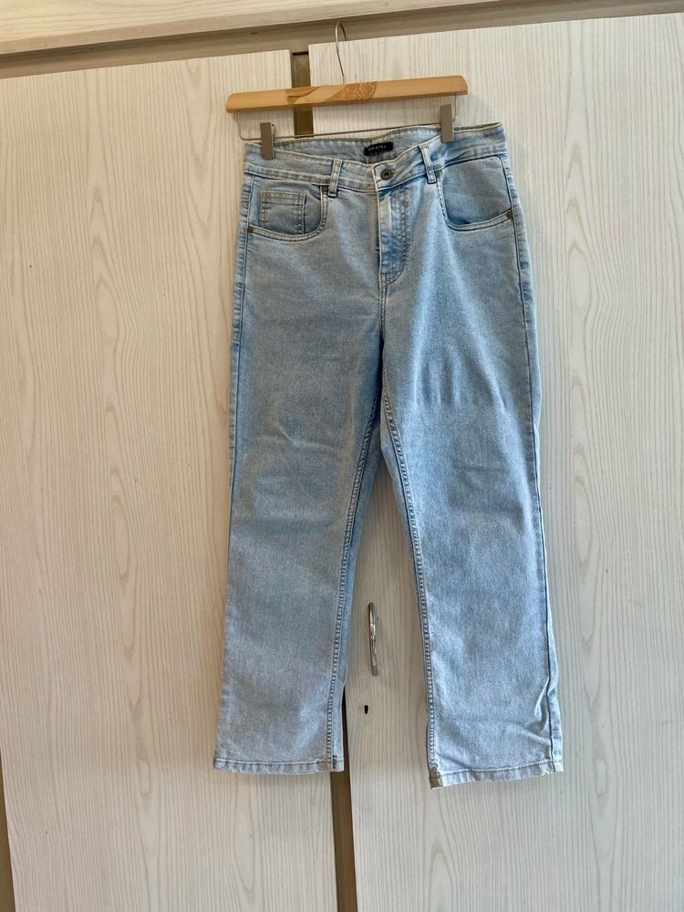 Light Wash Denim Jeans