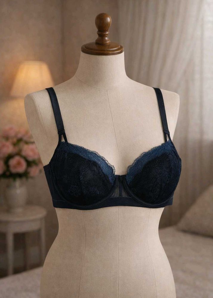 🇳🇿💫🎀Black Lace Bra