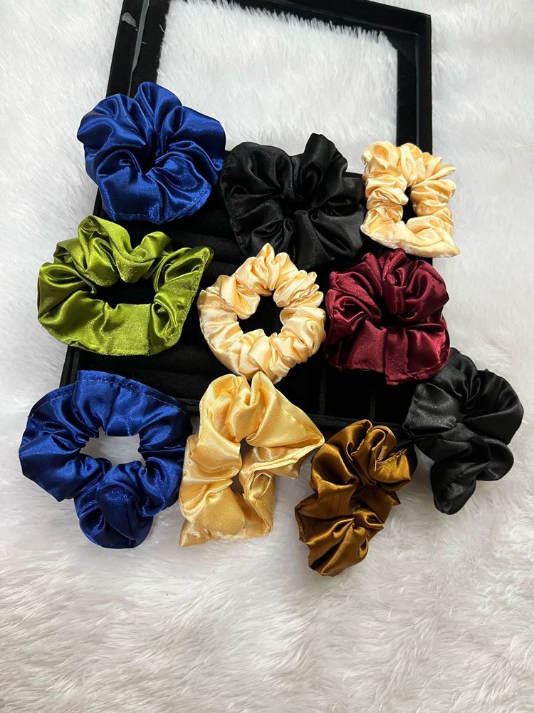 Satin Scrunchie Set
