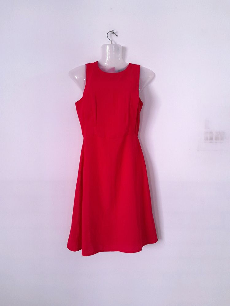 Red Casual Dress (Women&#39;s)