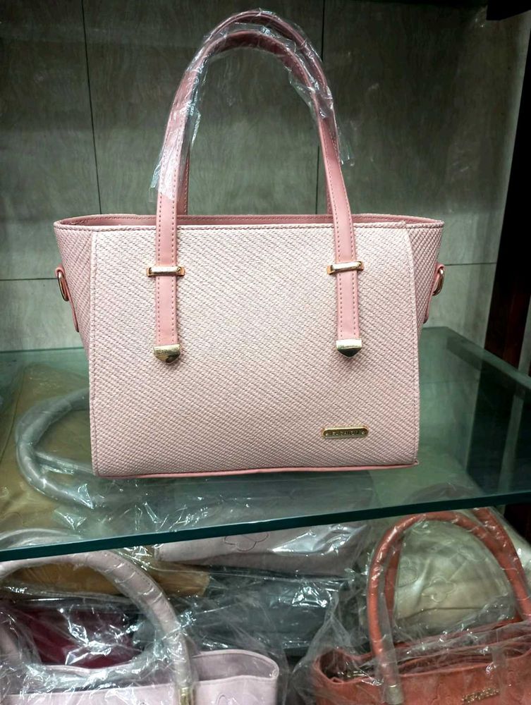 ✨Stylish Pink Handbag 👜