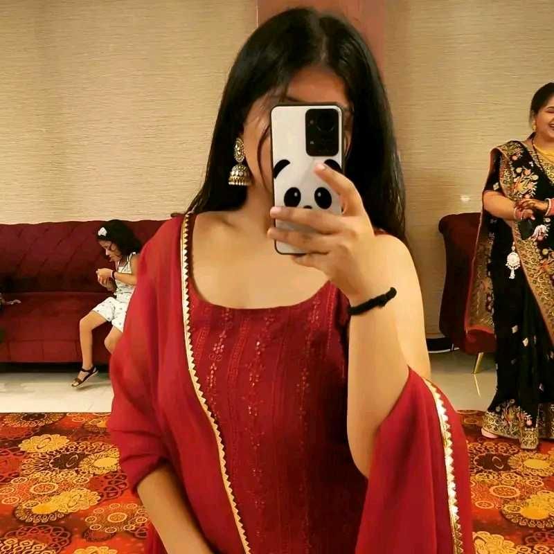Elegant Red Kurta Set