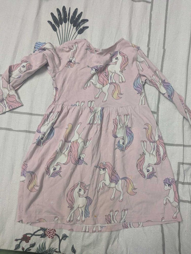 Combo Of Two Dresses And Leggings
