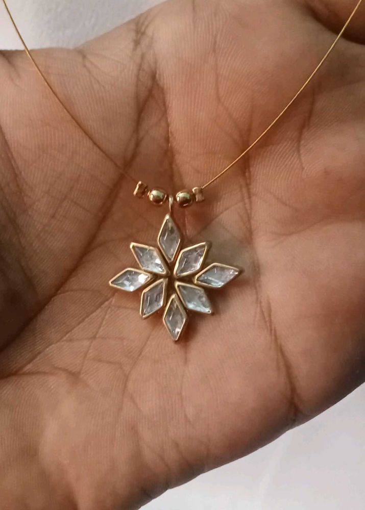 Floral Pendant Necklace