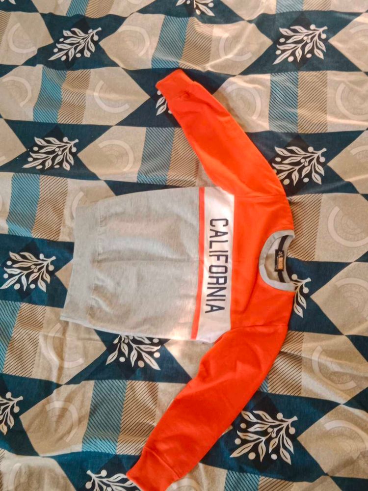 A Hoodie For 6-7 Years Boy