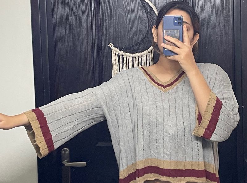 solid knitted pullover