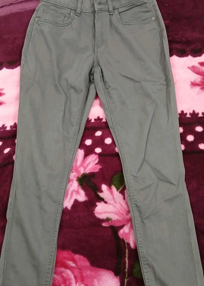 Stylish Grey Slim Fit Jeans