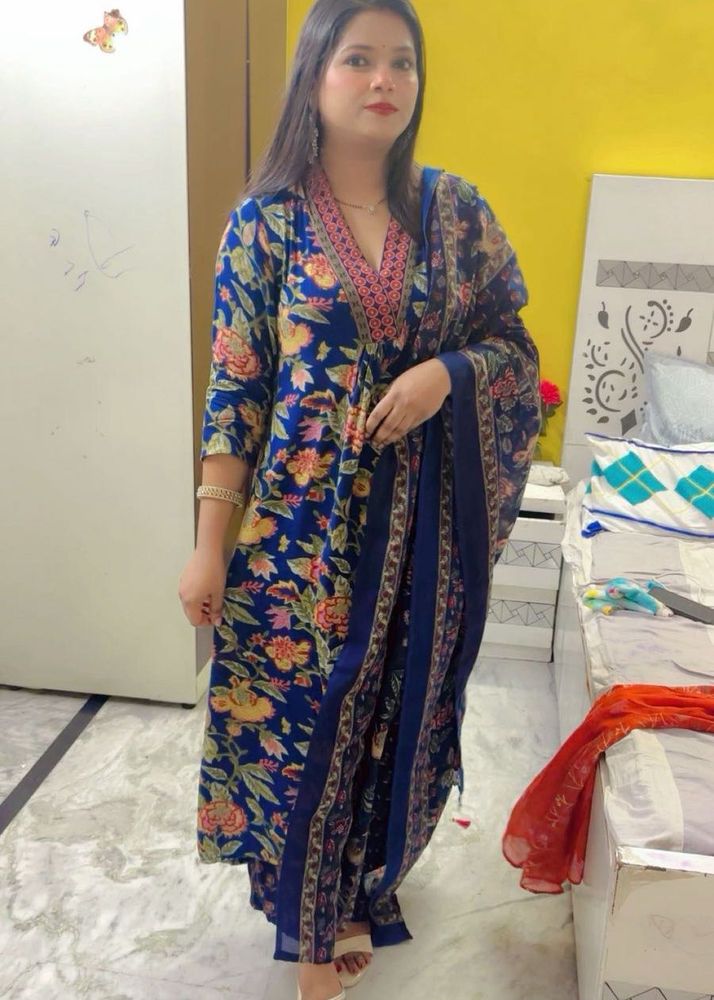Floral Printed Kurta Set