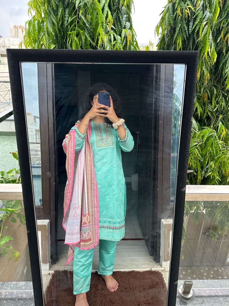Elegant Embroidered Kurta Set