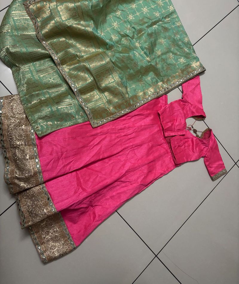 Pink &amp; Green Indian Salwar Kameez