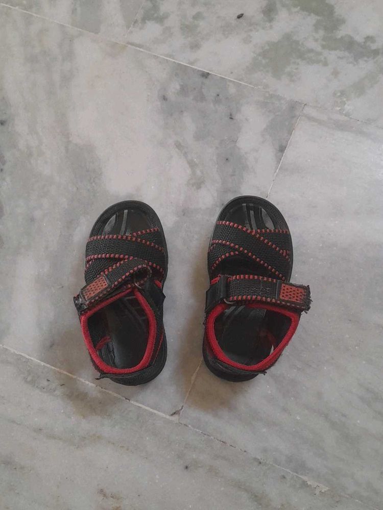 Kids Black &amp; Red Sandals