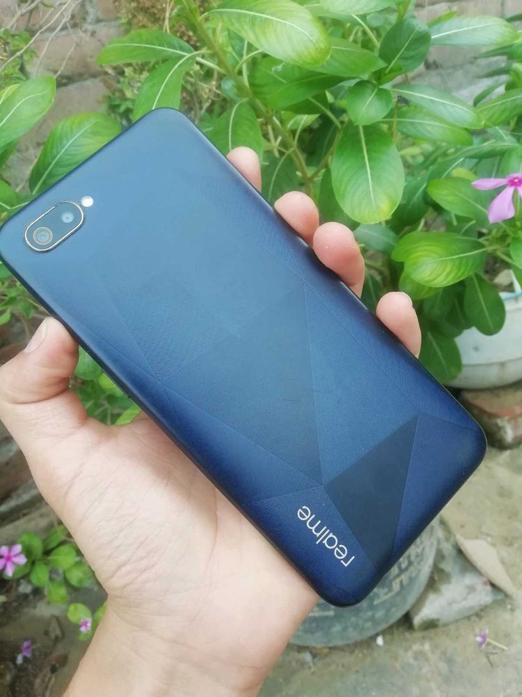 Realme C2