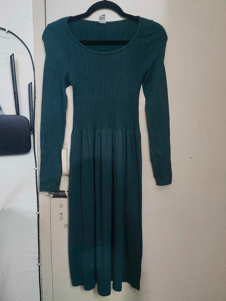 Elegant Green Knit Midi Dress