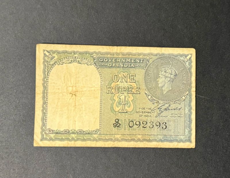 1re 1940 George V1 Signed By C E Jones