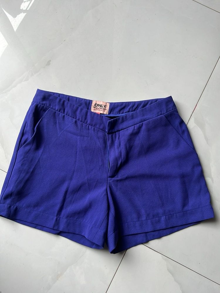 ONLY Blue Shorts