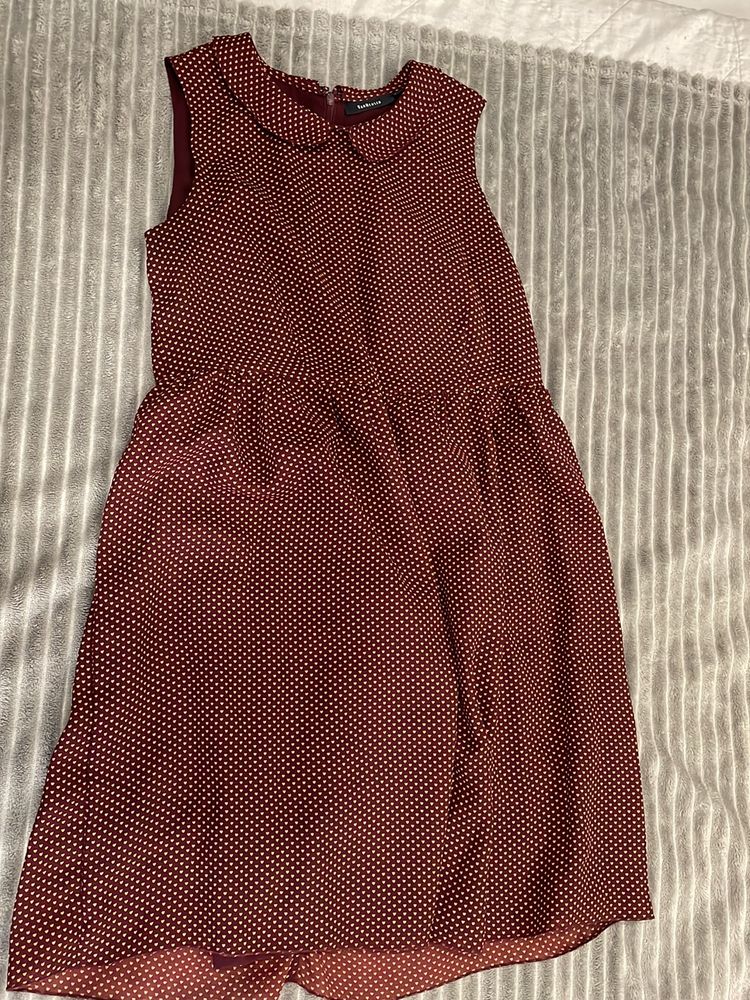 Formal Van Heusan Dress in size L