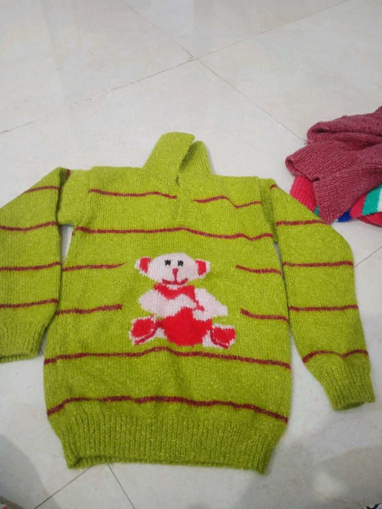 new hand knitted warm and Cute Kids Sweater