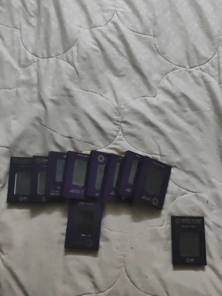 10 Coin Boxes