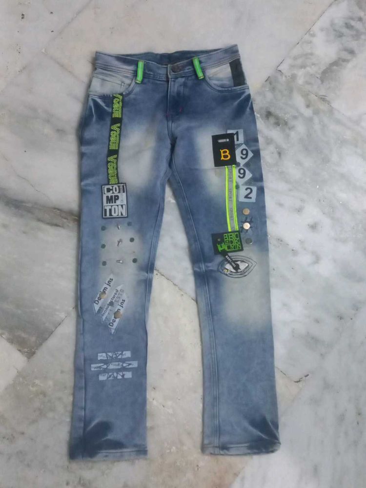 Boy&#39;s Distressed Denim Jeans
