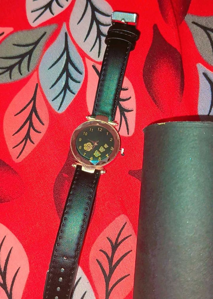 Slippers, Kids Book, Watch Trio