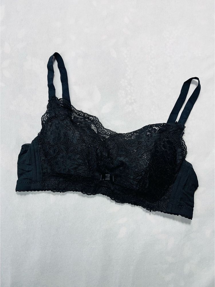 Elegant Black Lace Bra