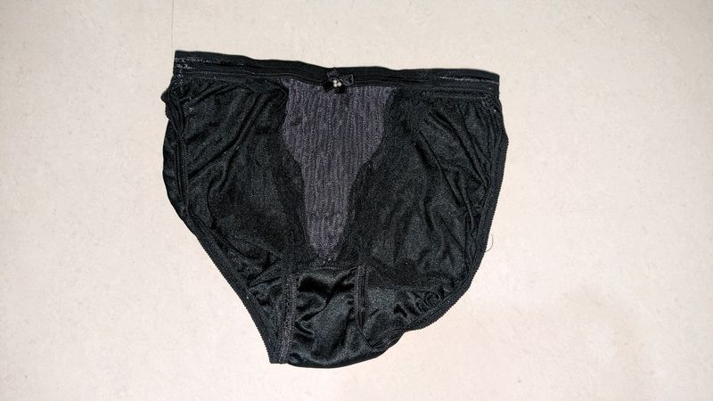 UNDERWEAR