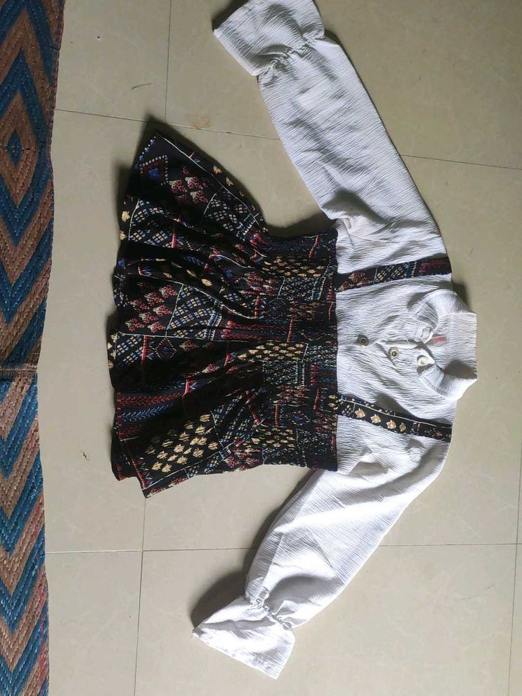 I Am Selling Girls Top
