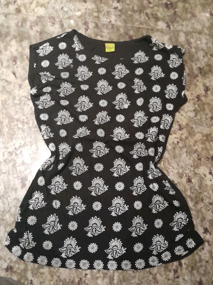 Black &amp; White Madhiya Printed T-shirt, Size - S