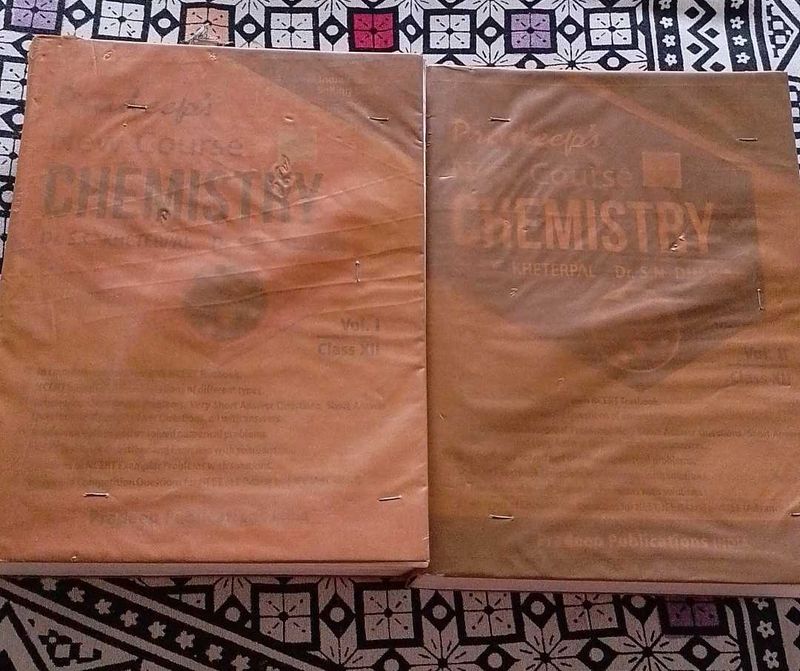 Pradeep&#39;s New Course Chemistry Class 12 Vol1&amp;2