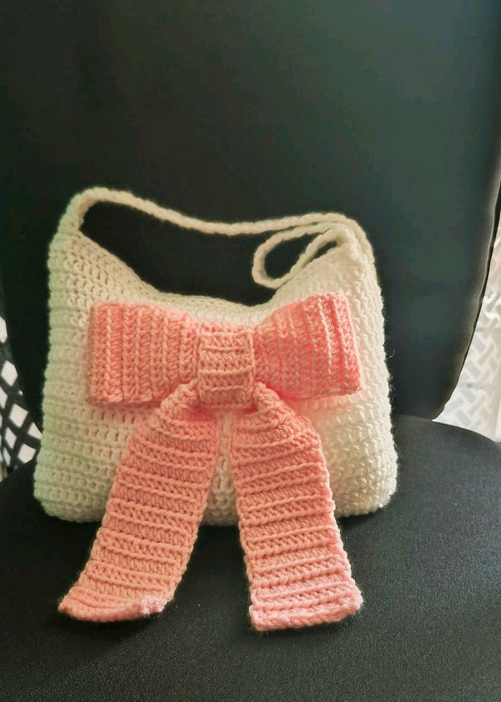 White Bow SlingBag