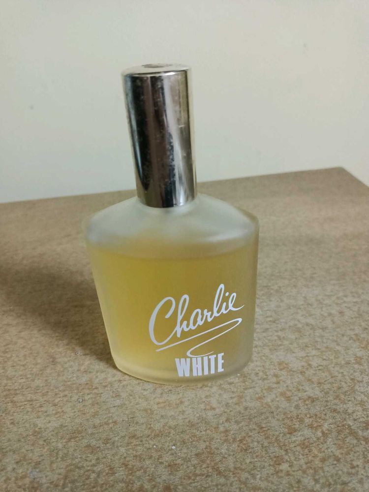 Charlie White Perfume