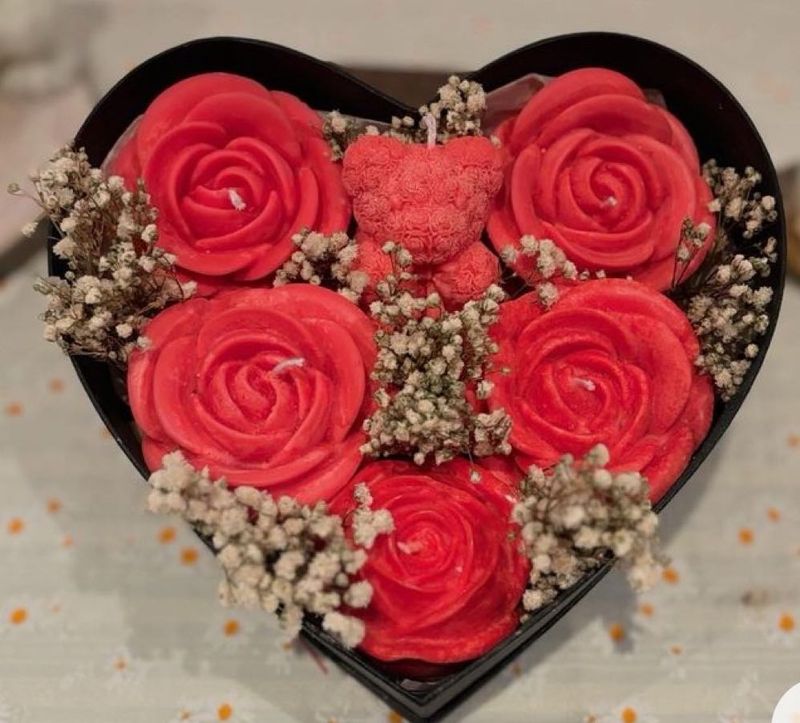 Rose Candle Bouquet