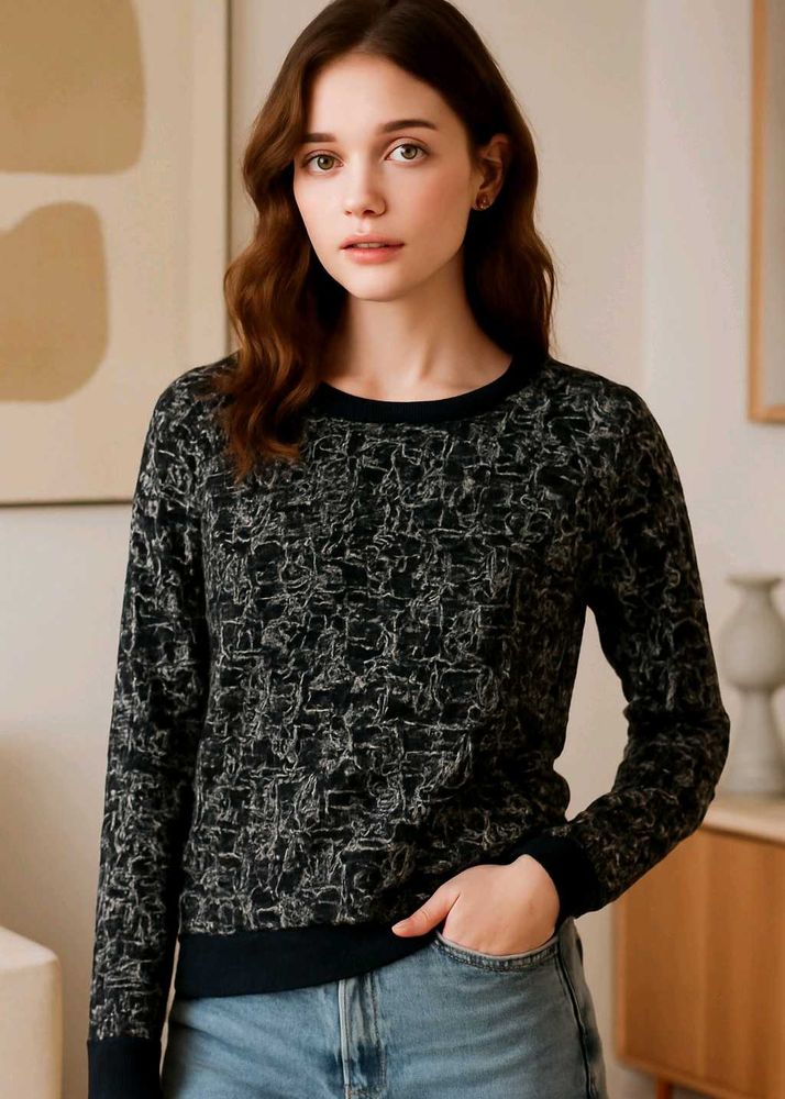 Cool Graphic Print Sweater 🖤🖤