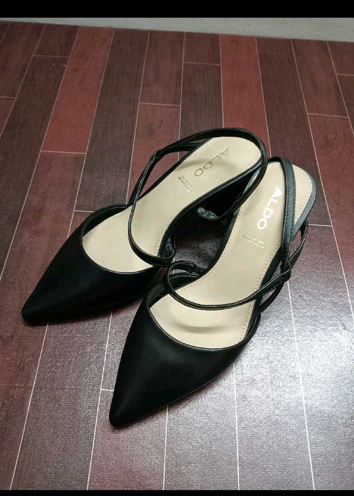 ALDO SUZETTE BLACK HEEL