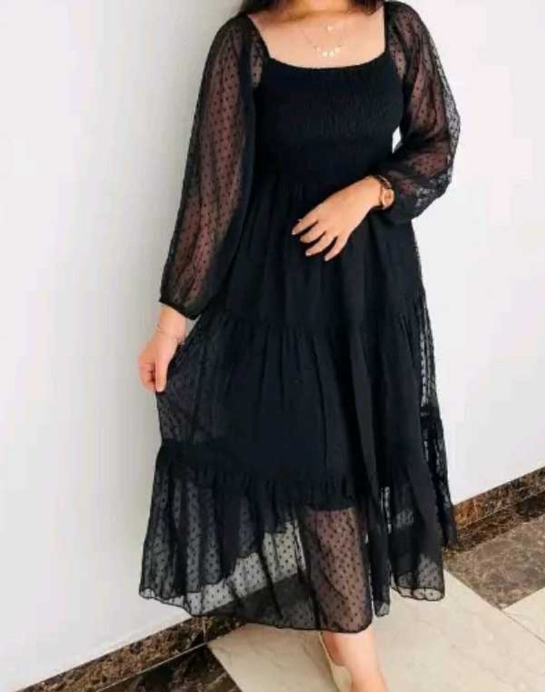 Elegant Black Maxi Dress