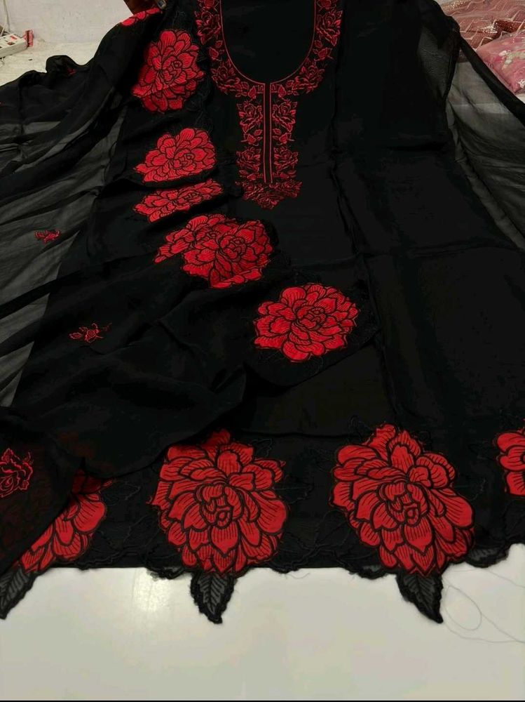 New Standard Beautiful Pakistani Dress important D